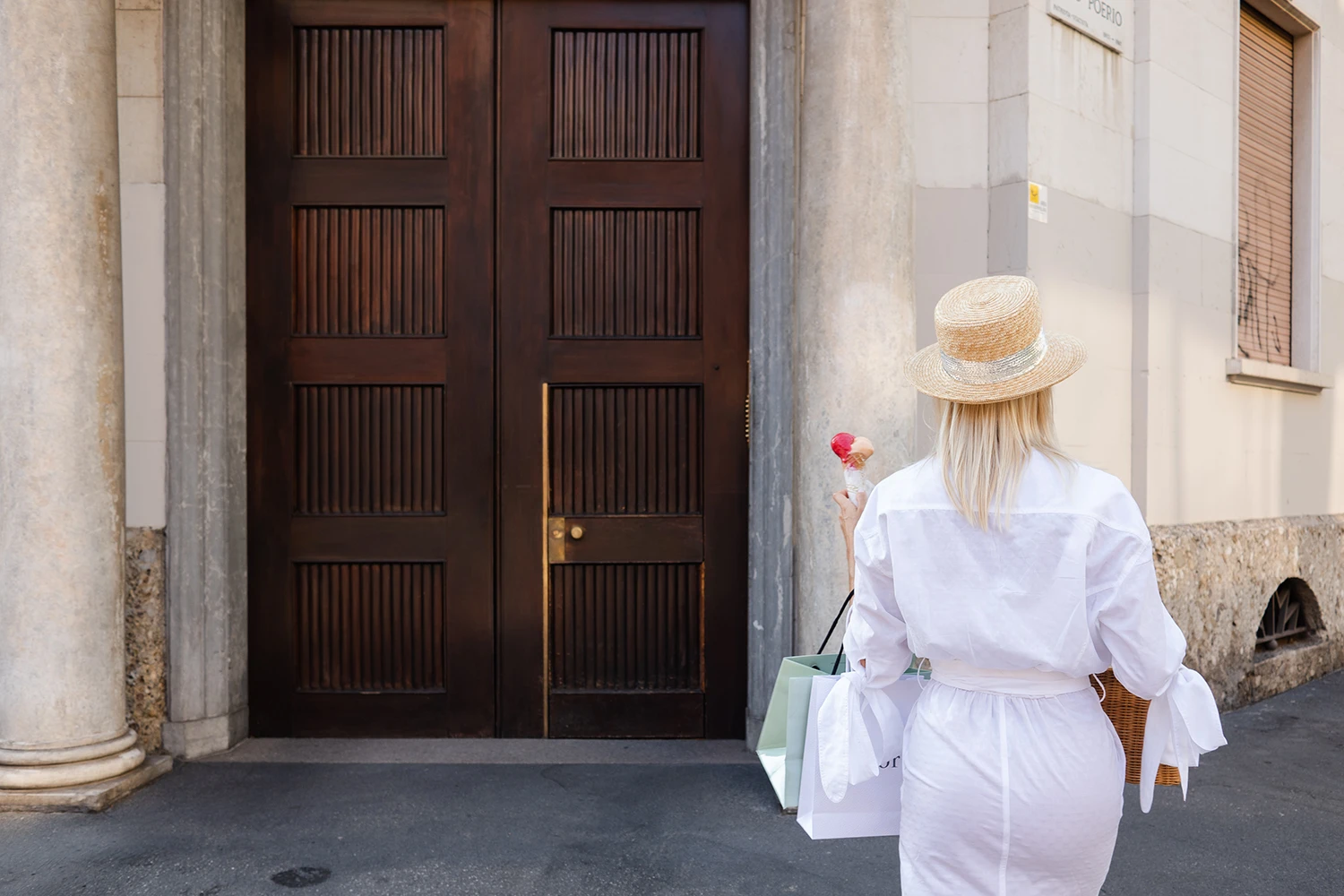 Daniel Annbjer - Graphic Design & Art Direction